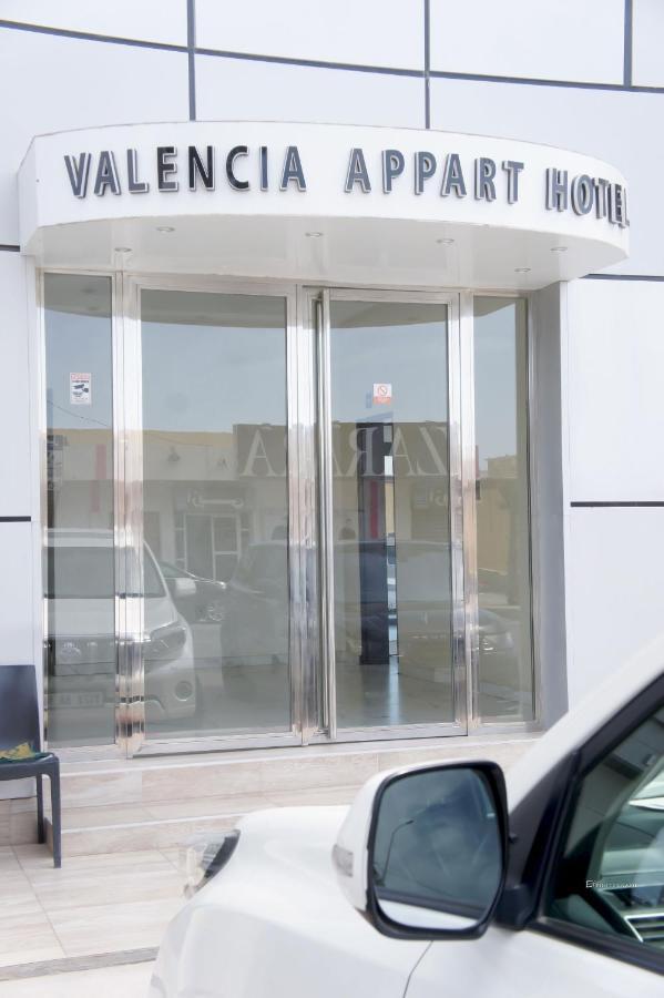 Valencia Hotel & Appartements Nouadhibou Exteriör bild